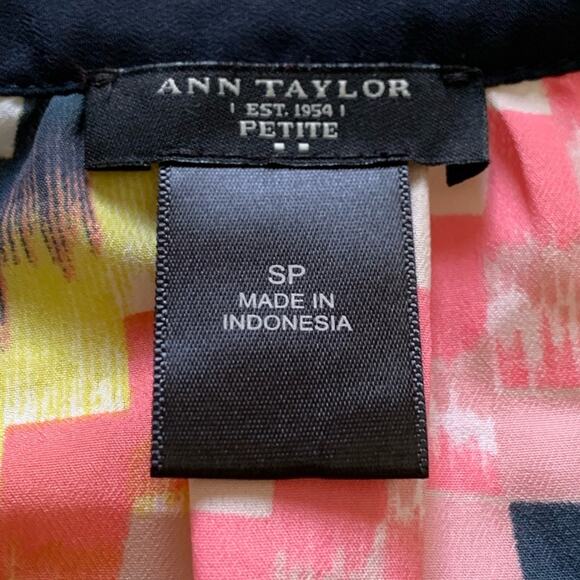 Ann Taylor Blouse Top Petite Multicolor Zig Zag 3/4 Sleeve Retro Casual Size SP - Picture 6 of 10
